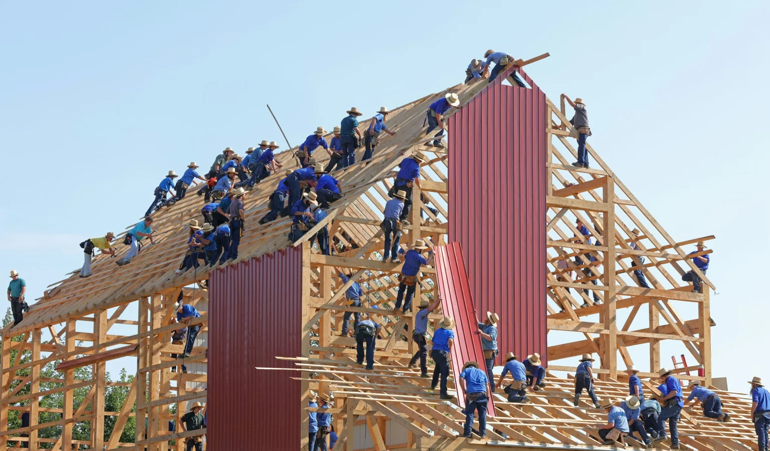Choosing the Right Contractor for Your Next Roof Project